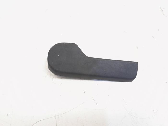 Hood lever from a Volkswagen Up! (121) 1.0 12V 75 2012