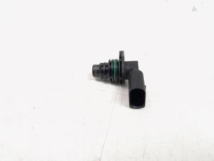 Nockenwelle Sensor van een Volkswagen Golf V (1K1) 1.4 TSI 122 16V 2008