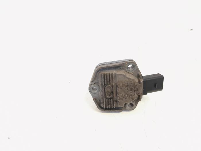 Oil level sensor