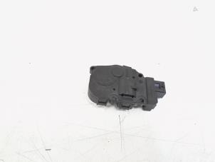 Used Heater valve motor Audi A4 Avant (B8) 3.0 TDI 245 V6 24V Quattro Price € 7,99 Margin scheme offered by GEJO Revisie & Onderdelen BV