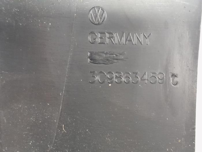 Revêtement coffre d'un Volkswagen Passat Variant (365) 1.4 TSI 16V 2010
