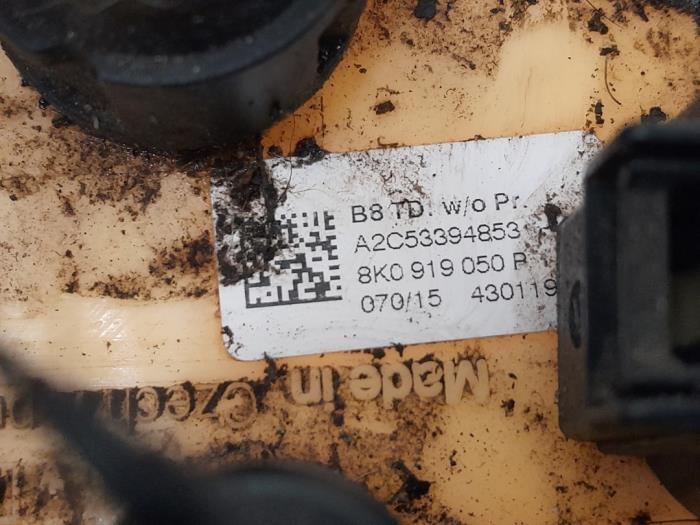 Bomba eléctrica de combustible de un Audi A4 Avant (B8) 3.0 TDI 245 V6 24V Quattro 2015