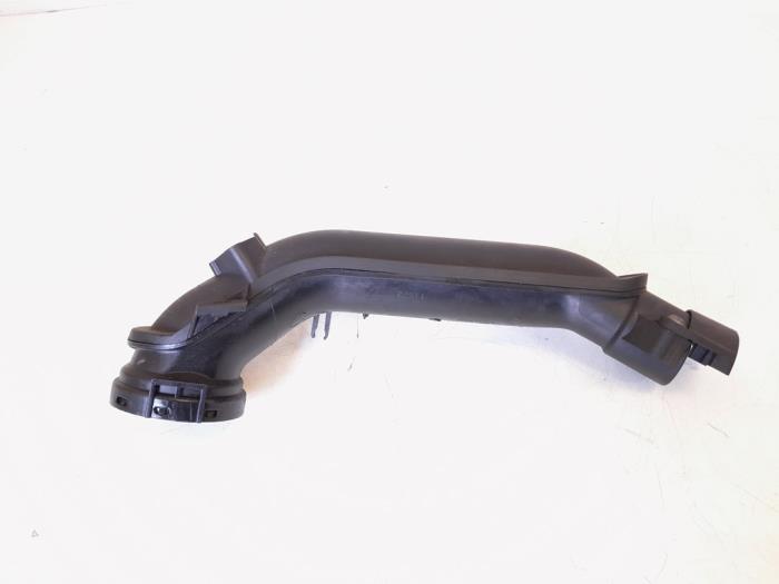 Gebrauchte Intercooler Rohr Volkswagen Jetta IV (162/16A) 1.2 TSI Preis € 19,00 Margenregelung angeboten von GEJO Revisie & Onderdelen BV