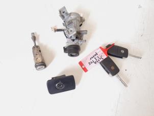 Used Set of locks Volkswagen Jetta IV (162/16A) 1.2 TSI Price € 120,00 Margin scheme offered by GEJO Revisie & Onderdelen BV