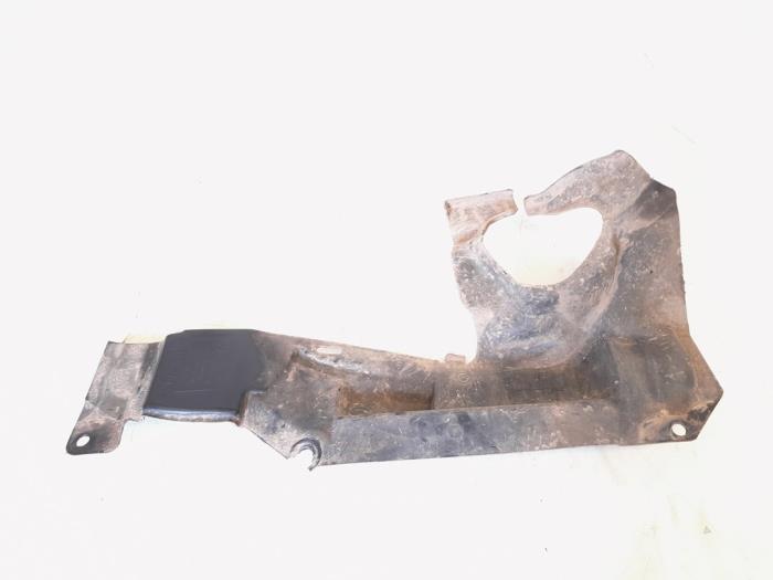 Front underbody cover