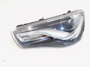 Usados Faro izquierda Audi A1 (8X1/8XK) 1.2 TFSI Precio € 375,99 Norma de margen ofrecido por GEJO Revisie & Onderdelen BV