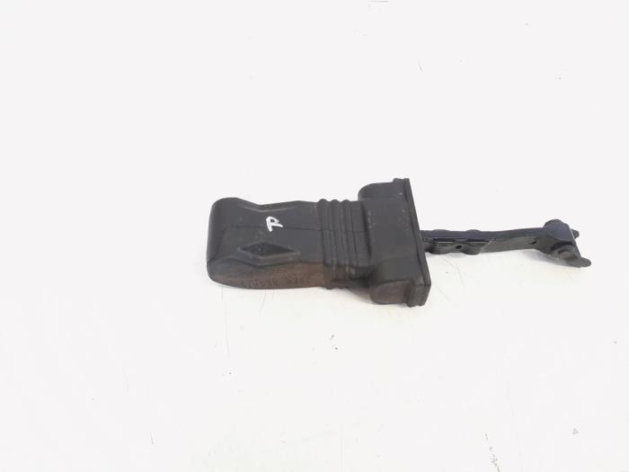 Begagnade Diverse Audi A1 (8X1/8XK) 1.2 TFSI Pris € 10,00 Marginaltabell erbjuds av GEJO Revisie & Onderdelen BV