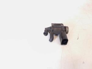 Używane Regulator cisnienia turbiny Seat Ibiza IV SC (6J1) 1.9 TDI 90 Cena € 8,95 Procedura marży oferowane przez GEJO Revisie & Onderdelen BV