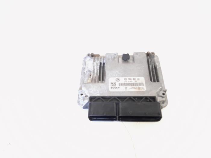 Used Engine management computer Volkswagen Passat Variant (3C5) 2.0 TDI 140 Price € 48,00 Margin scheme offered by GEJO Revisie & Onderdelen BV