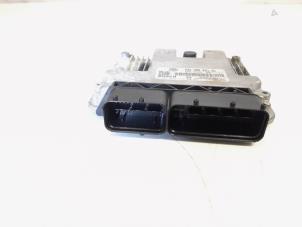 Engine management computer from a Volkswagen Passat Variant (3C5) 2.0 TDI 140 2006
