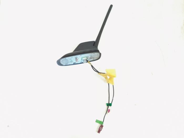 Używane Antena Volkswagen Golf V (1K1) 1.4 TSI 122 16V Cena € 44,95 Procedura marży oferowane przez GEJO Revisie & Onderdelen BV