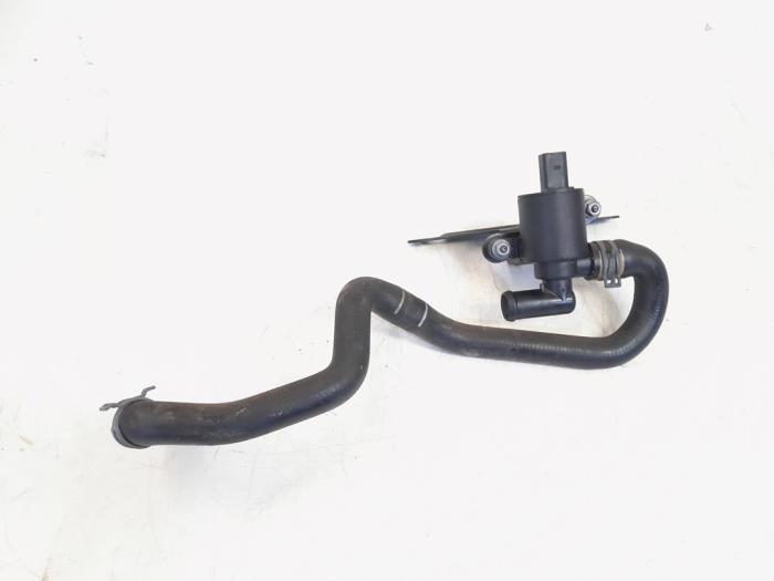 Begagnade Magnetkoppling, vattenpump Audi A5 (8T3) 2.0 TFSI 16V Quattro Pris € 34,00 Marginaltabell erbjuds av GEJO Revisie & Onderdelen BV
