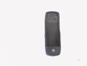 Używane Telefon Audi A4 Avant (B8) 1.8 TFSI 16V Cena € 19,95 Procedura marży oferowane przez GEJO Revisie & Onderdelen BV