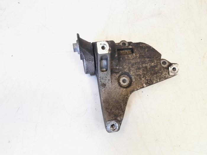 Usados Rodillo tensor correa múltiple Audi A1 (8X1/8XK) 1.2 TFSI Precio € 11,00 Norma de margen ofrecido por GEJO Revisie & Onderdelen BV