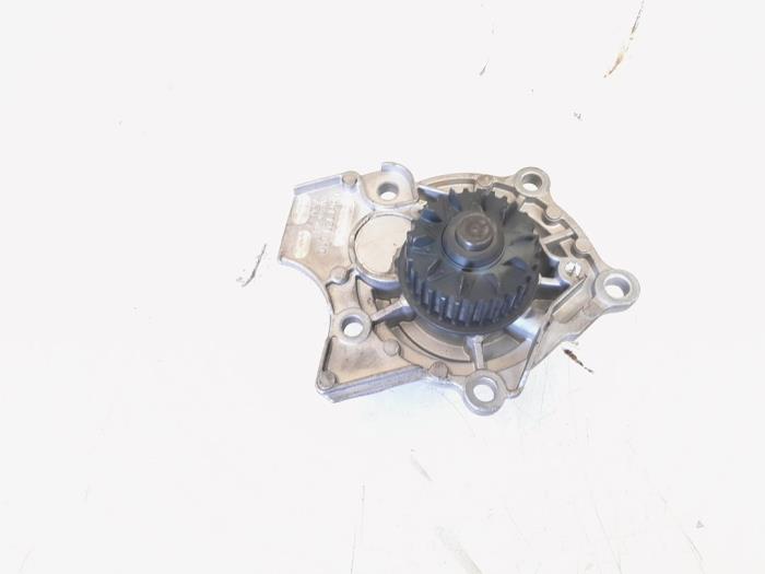 Begagnade Vattenpump Audi TT (8J3) 1.8 TFSI 16V Pris € 15,00 Marginaltabell erbjuds av GEJO Revisie & Onderdelen BV