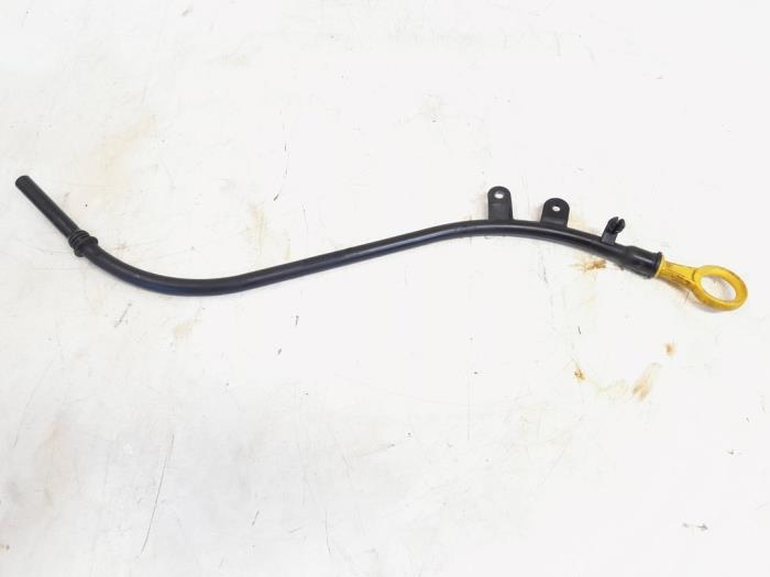 Gebrauchte Ölmessstab Volkswagen Golf VII (AUA) 2.0 R 4Motion 16V Preis € 12,00 Margenregelung angeboten von GEJO Revisie & Onderdelen BV