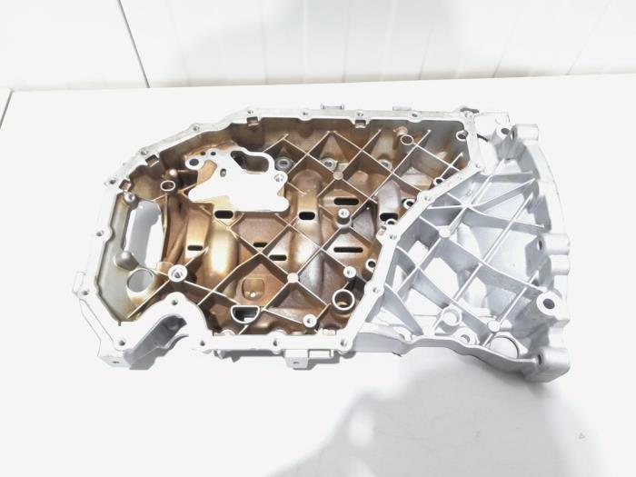 Usagé Couvercle carter Audi A4 (B8) 2.0 TFSI 16V Quattro Prix € 40,00 Règlement à la marge proposé par GEJO Revisie & Onderdelen BV