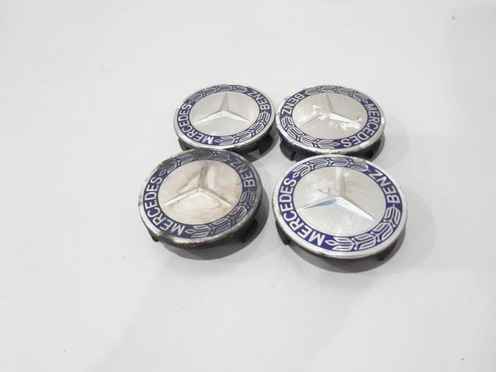 Wheel caps