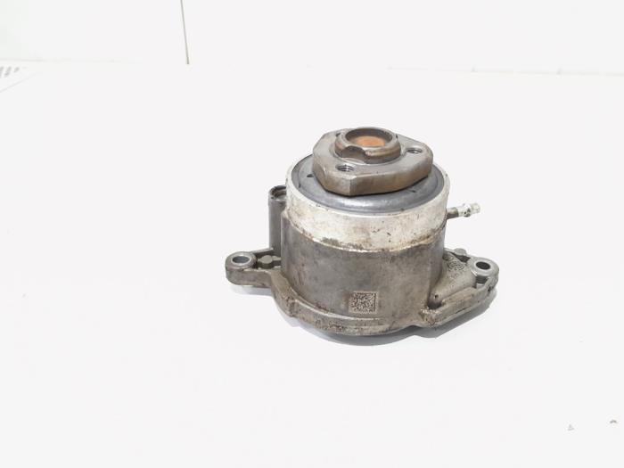 Begagnade Vattenpump Volkswagen Golf VI (5K1) 1.2 TSI BlueMotion Pris € 12,00 Marginaltabell erbjuds av GEJO Revisie & Onderdelen BV