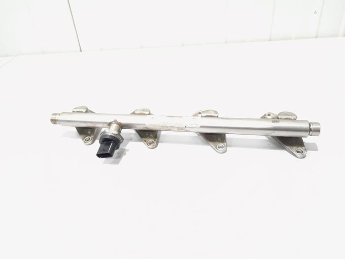 Usagé Système d'injection Mercedes A (W176) 2.0 A-250 Turbo 16V Prix € 27,00 Règlement à la marge proposé par GEJO Revisie & Onderdelen BV