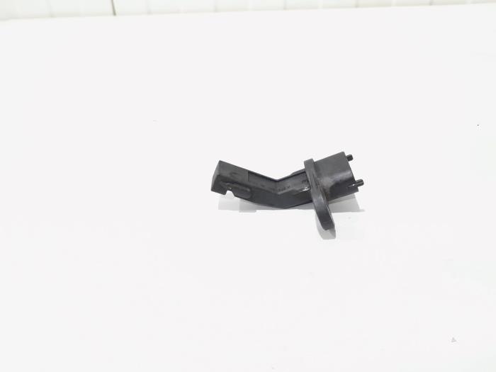Begagnade Vevaxelsensor Mercedes A (W176) 2.0 A-250 Turbo 16V Pris € 9,00 Marginaltabell erbjuds av GEJO Revisie & Onderdelen BV