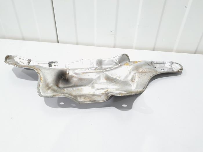 Używane Rózne Mercedes A (W176) 2.0 A-250 Turbo 16V Cena € 15,00 Procedura marży oferowane przez GEJO Revisie & Onderdelen BV
