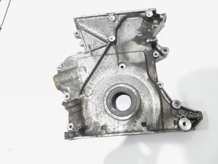 Usagé Couvercle de distribution Mercedes A (W176) 2.0 A-250 Turbo 16V Prix € 49,00 Règlement à la marge proposé par GEJO Revisie & Onderdelen BV