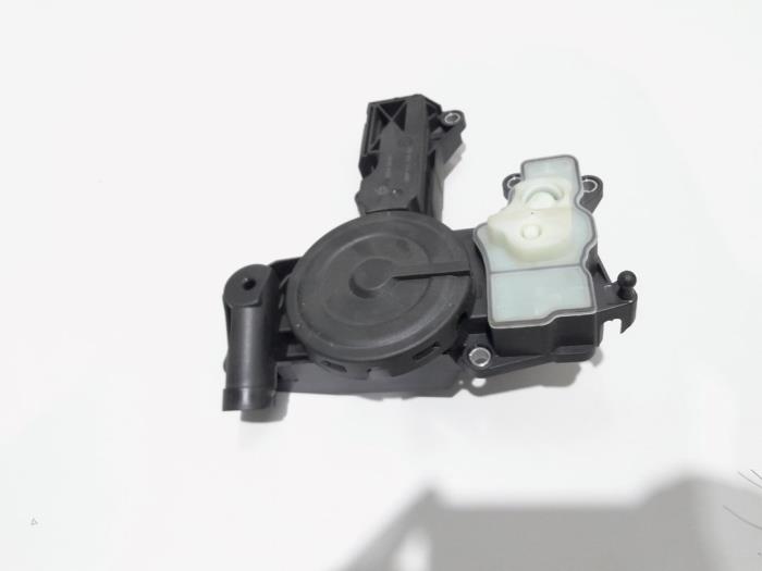 Nya PCV-ventil Audi A4 Avant (B8) 1.8 TFSI 16V Pris € 42,29 Inklusive moms erbjuds av GEJO Revisie & Onderdelen BV