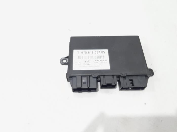 Używane Modul (rózne) Porsche Panamera (970) 4.8 V8 32V 4S Cena € 50,00 Procedura marży oferowane przez GEJO Revisie & Onderdelen BV