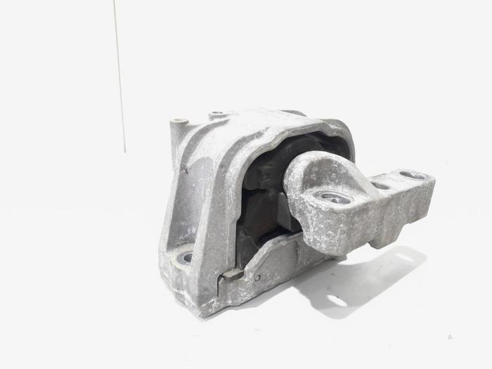 Used Engine mount Audi TT (8J3) 2.0 TFSI 16V Price € 9,00 Margin scheme offered by GEJO Revisie & Onderdelen BV