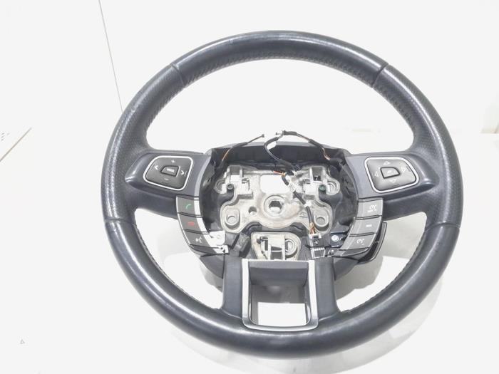 Używane Kierownica Landrover Range Rover Evoque (LVJ/LVS) 2.2 TD4 16V Cena € 125,00 Procedura marży oferowane przez GEJO Revisie & Onderdelen BV