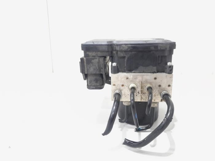 Begagnade ABS-pump Landrover Range Rover Evoque (LVJ/LVS) 2.2 TD4 16V Pris € 149,00 Marginaltabell erbjuds av GEJO Revisie & Onderdelen BV