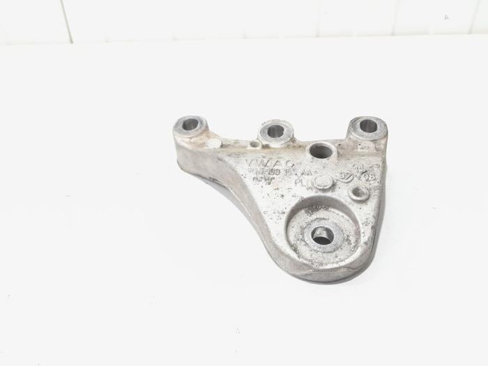 Usagé Support moteur Seat Ibiza IV SC (6J1) 1.9 TDI 90 Prix € 10,00 Règlement à la marge proposé par GEJO Revisie & Onderdelen BV