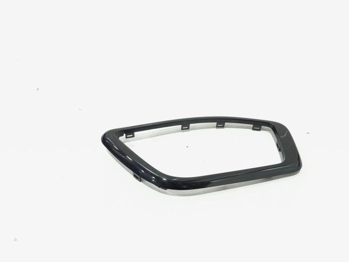 Gebrauchte Abdeckplatte sonstige Landrover Range Rover Evoque (LVJ/LVS) 2.2 TD4 16V Preis € 10,00 Margenregelung angeboten von GEJO Revisie & Onderdelen BV