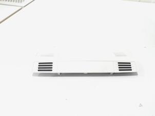 Usagé Plaque de protection divers Volkswagen Polo VI (AW1) 1.0 TSI 12V Prix € 5,00 Règlement à la marge proposé par GEJO Revisie & Onderdelen BV