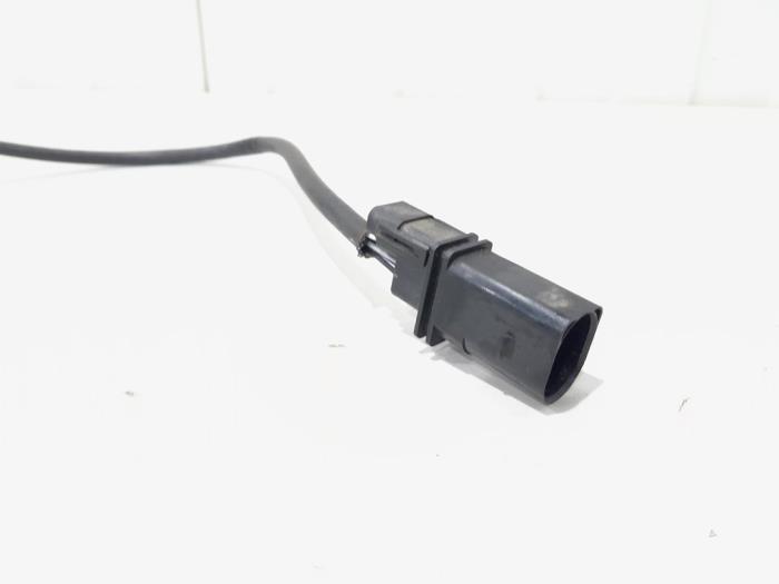 Lambda probe from a Volkswagen Polo VI (AW1) 1.0 TSI 12V 2018