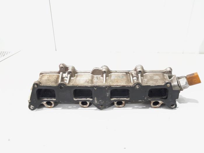 Usagé Système d'injection Volkswagen Golf V (1K1) 1.4 TSI 122 16V Prix € 31,00 Règlement à la marge proposé par GEJO Revisie & Onderdelen BV
