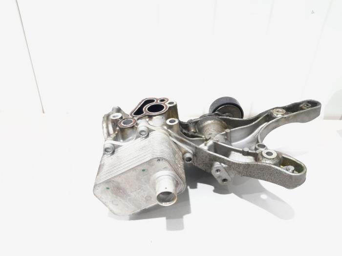 Gebrauchte Ölfilterhalter Audi A5 (8T3) 2.0 TFSI 16V Quattro Preis € 35,00 Margenregelung angeboten von GEJO Revisie & Onderdelen BV
