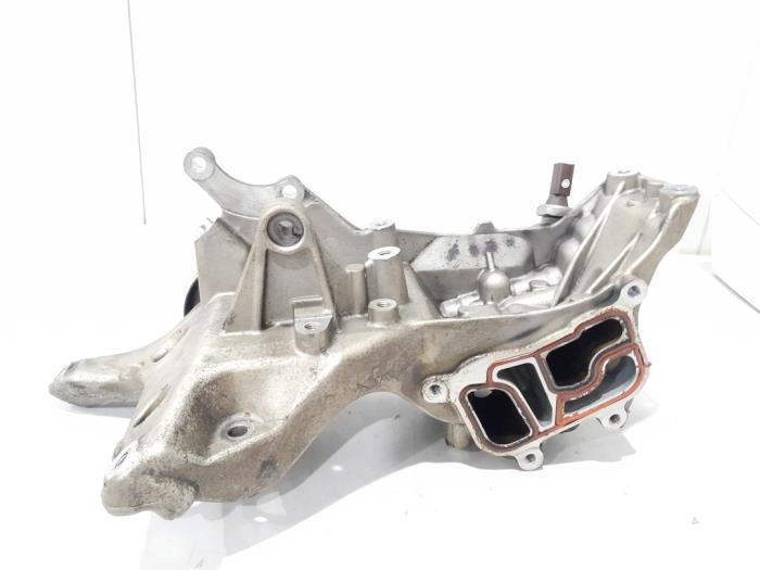 Gebrauchte Ölfiltergehäuse Audi A4 Avant (B8) 1.8 TFSI 16V Preis € 29,00 Margenregelung angeboten von GEJO Revisie & Onderdelen BV