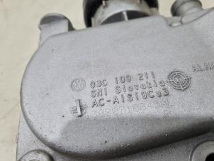 Couvercle de distribution d'un Volkswagen Golf VI (5K1) 1.4 TSI 122 16V