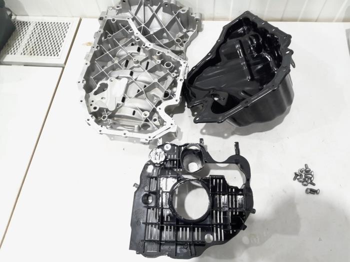 Gebrauchte Ölwanne Audi A4 Avant (B8) 1.8 TFSI 16V Preis € 302,50 Mit Mehrwertsteuer angeboten von GEJO Revisie & Onderdelen BV