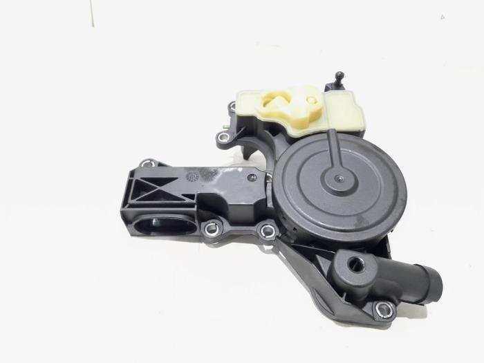 Neuf Ventilation carter Audi A4 Avant (B8) 1.8 TFSI 16V Prix € 30,25 Prix TTC proposé par GEJO Revisie & Onderdelen BV