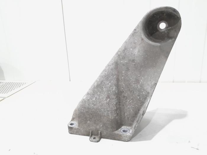 Used Engine mount Audi Q7 (4LB) 3.6 FSI V6 24V Price € 24,00 Margin scheme offered by GEJO Revisie & Onderdelen BV