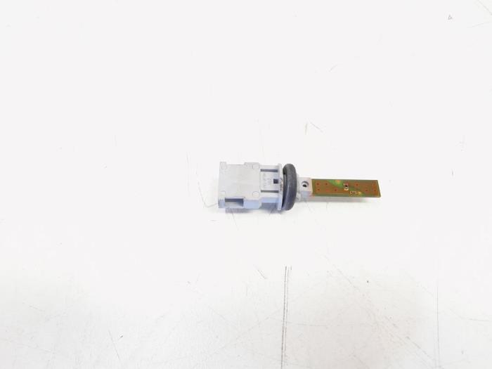 Gebrauchte Temperatursensor innen Audi A3 Sportback (8VA/8VF) 1.4 TFSI ACT Ultra 16V Preis € 7,00 Margenregelung angeboten von GEJO Revisie & Onderdelen BV
