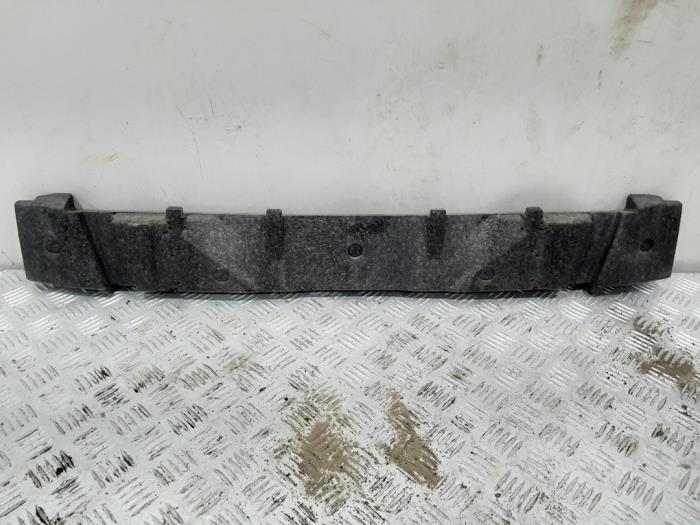 Front bumper foam support bar