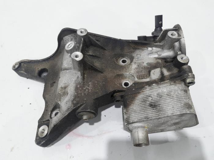 Gebrauchte Ölfilterhalter Audi A3 (8P1) 1.8 16V TFSI Preis € 35,00 Margenregelung angeboten von GEJO Revisie & Onderdelen BV