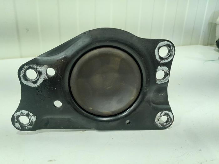 Used Engine mount Volkswagen Polo V (6R) 1.2 TDI 12V BlueMotion Price € 13,00 Margin scheme offered by GEJO Revisie & Onderdelen BV