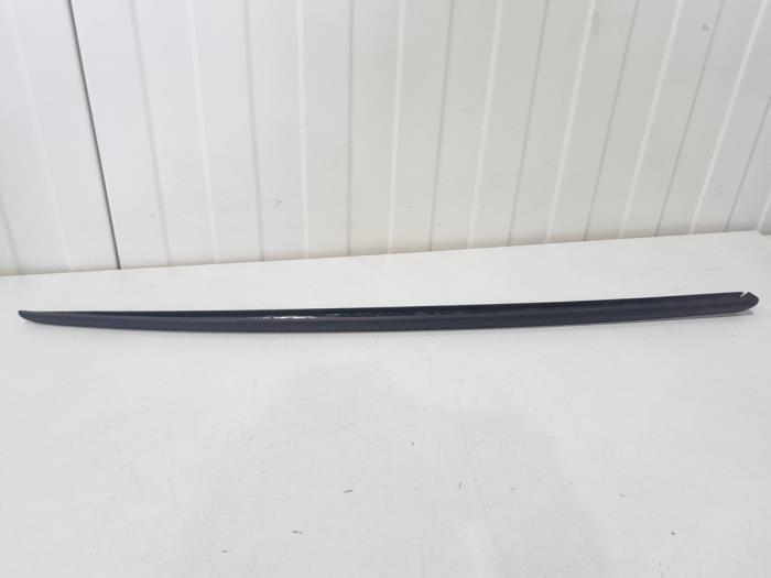 Gebrauchte Windschutzscheibe blende Audi A3 Sportback (8VA/8VF) 1.6 TDI 16V Preis € 15,00 Margenregelung angeboten von GEJO Revisie & Onderdelen BV