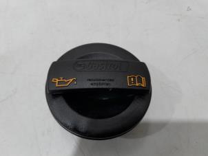 Usados Tapón de aceite Volkswagen Golf VI (5K1) 1.6 TDI 16V Precio € 8,00 Norma de margen ofrecido por GEJO Revisie & Onderdelen BV