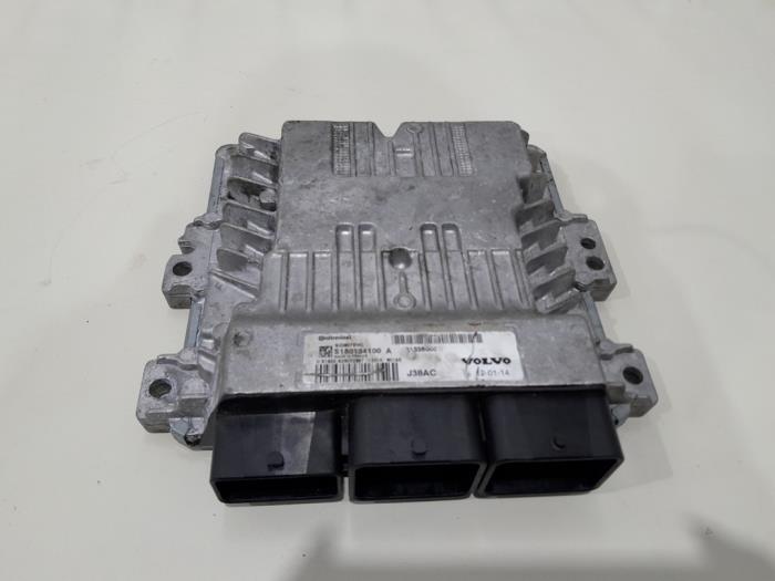 Used Engine management computer Volvo V50 (MW) 1.6 D2 16V Price € 70,00 Margin scheme offered by GEJO Revisie & Onderdelen BV